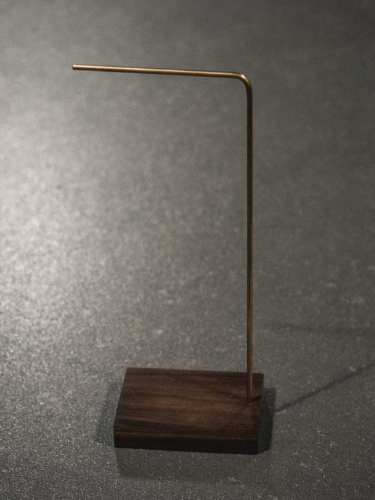 Desk Stand for Ornaments